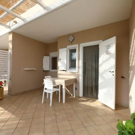 For Couples In With Pool Appartamento Capo Vaticano
